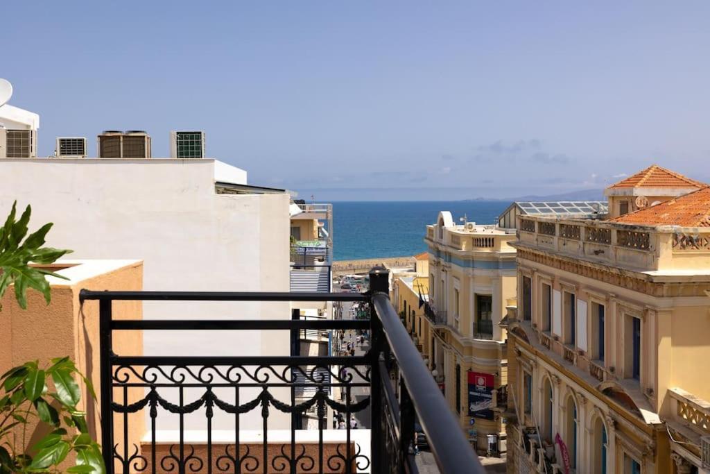 Wow, Design Apartment, Steps From Town Centre Appartement *